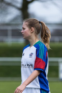Bild 167 - wBJ SV Henstedt Ulzburg - TSV Sch�nberg : Ergebnis: 5:2